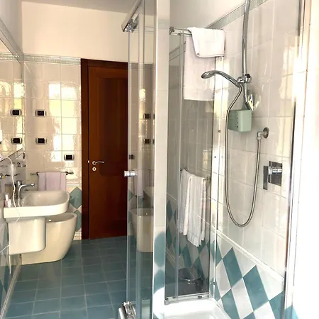 Regina Margherita B&B